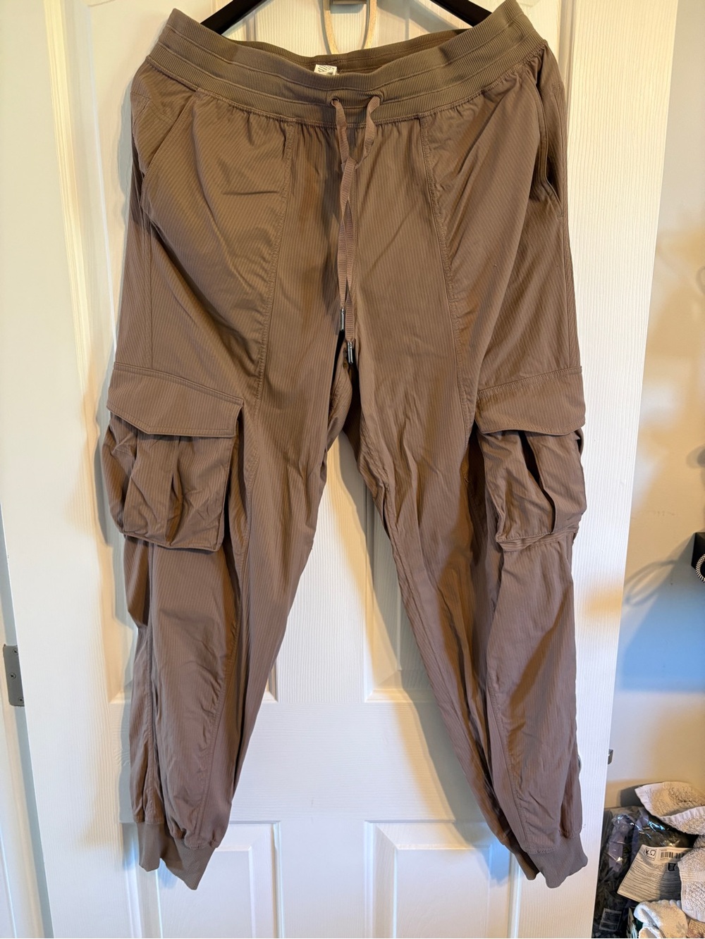 Lululemon Dance studio relaxed fit  mid rise